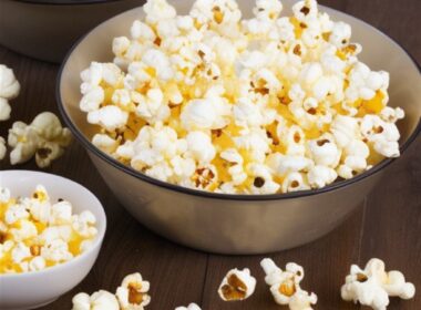 Jak zrobić popcorn z własnej kukurydzy